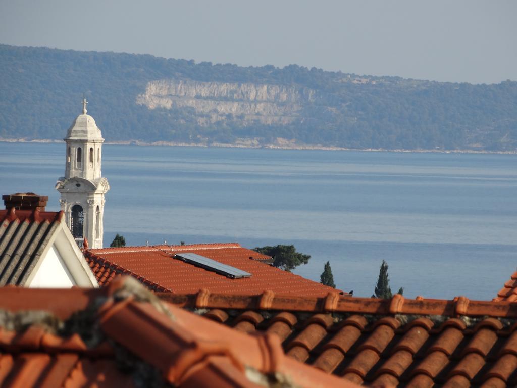 Guest House Mamut Kaštela Exterior foto